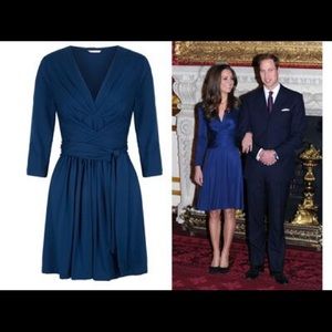 Banana Republic Kate Middleton engagement dress.